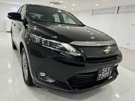 Toyota Harrier Premium 2.0 Sunroof 2015 Rear Entertainment Black